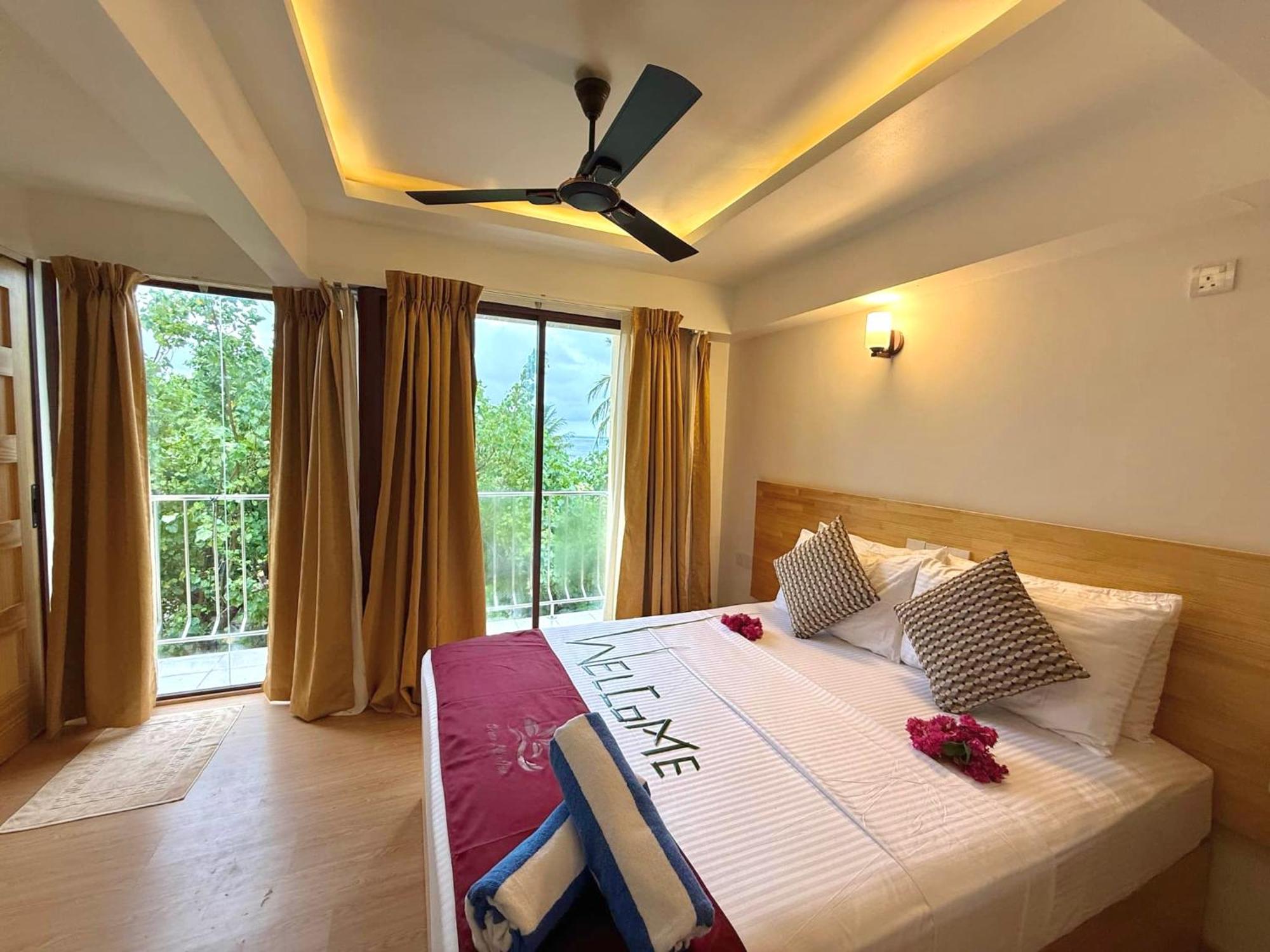 Ocean Lilly Inn Hangnaameedhoo Dış mekan fotoğraf